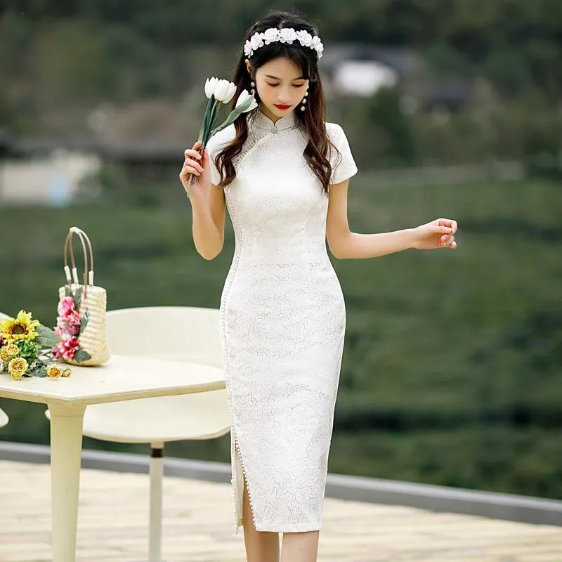 Ropa étnica longitud de longitud floral sexy mandarín collar qipao beige novia boda