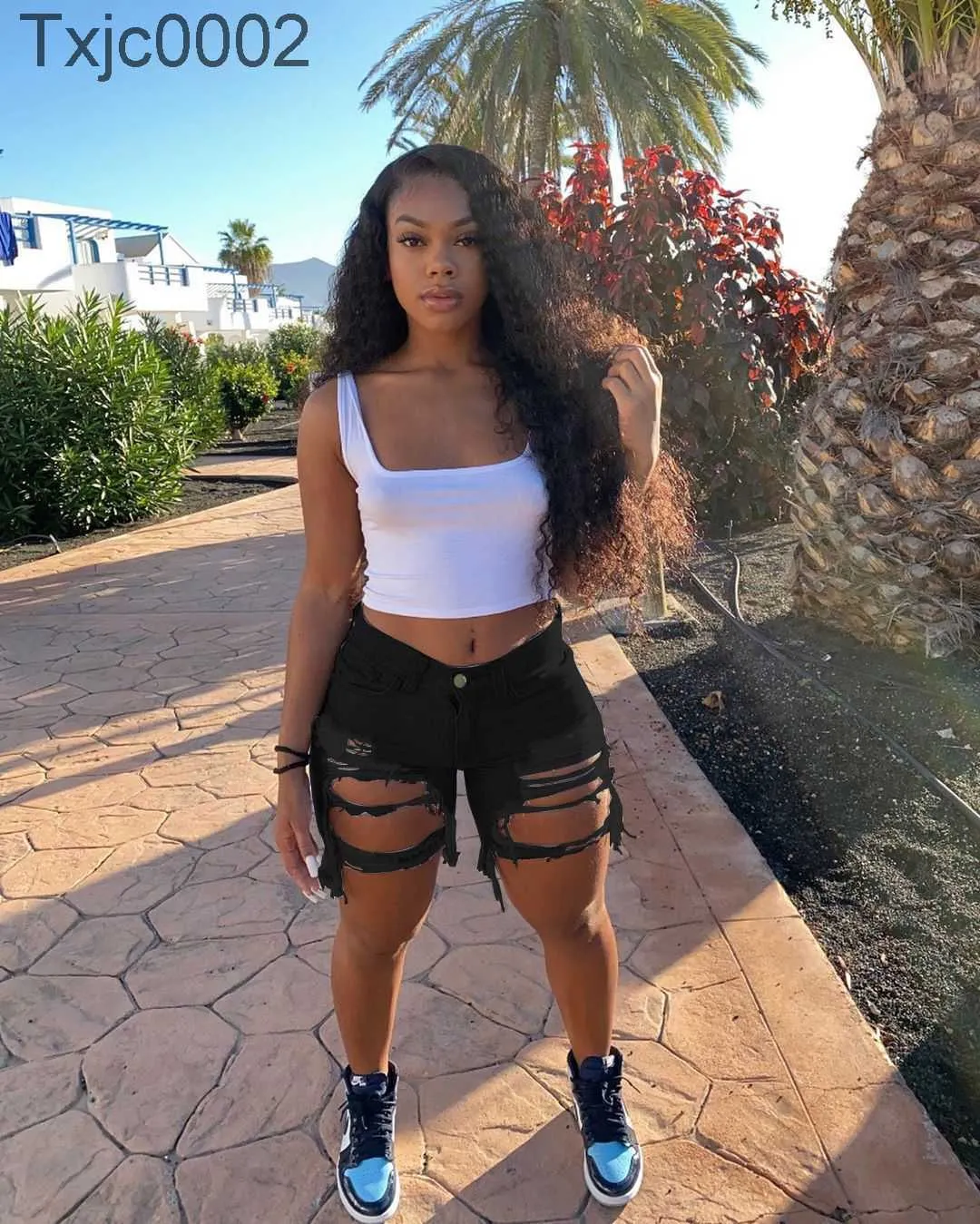 Sexy girl short jeans 2025
