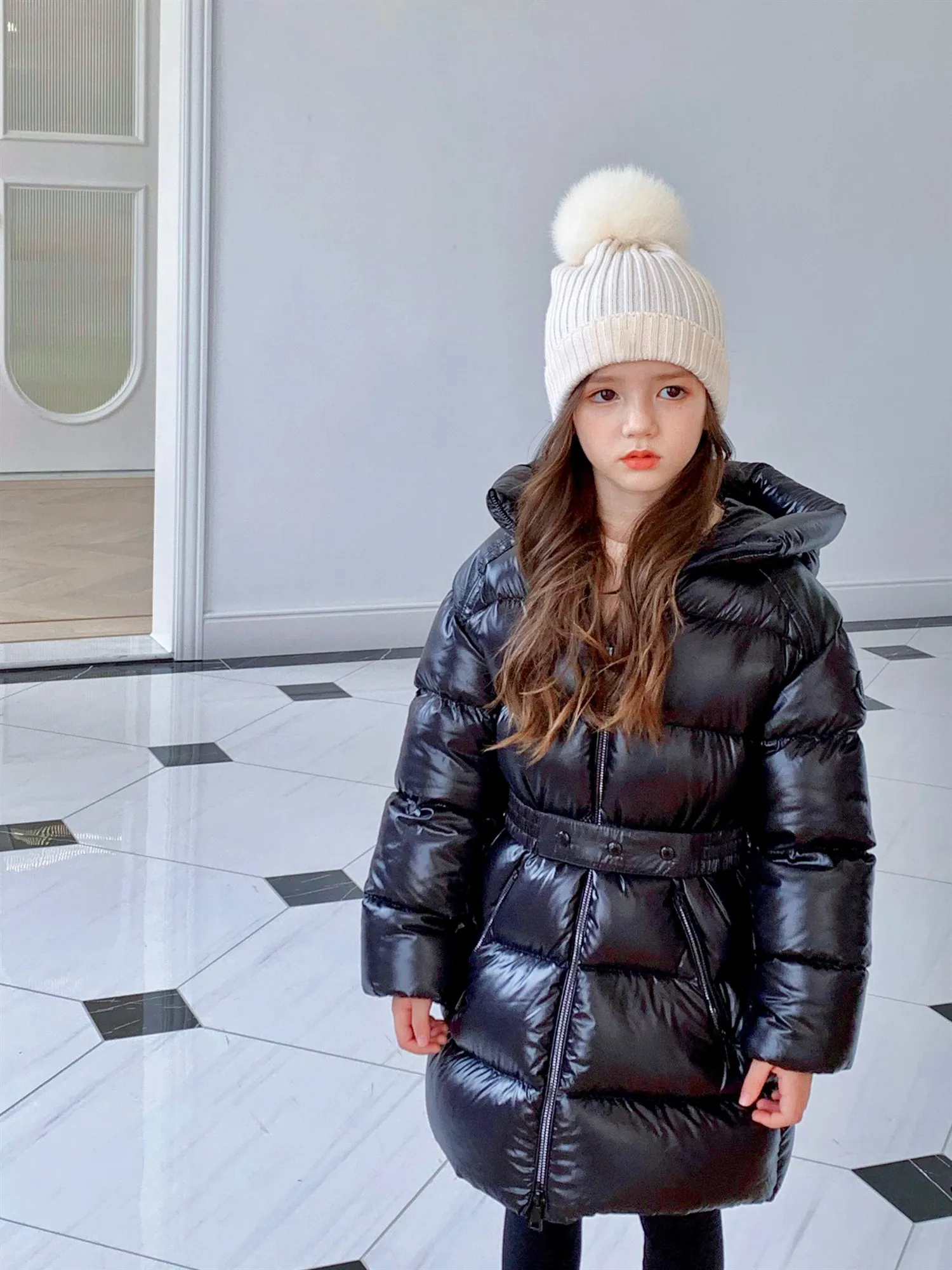 Manteau d'hiver en duvet pour enfants filles, veste longue épaisse et chaude avec ceinture rayée, vêtements d'extérieur à capuche pour tout-petits