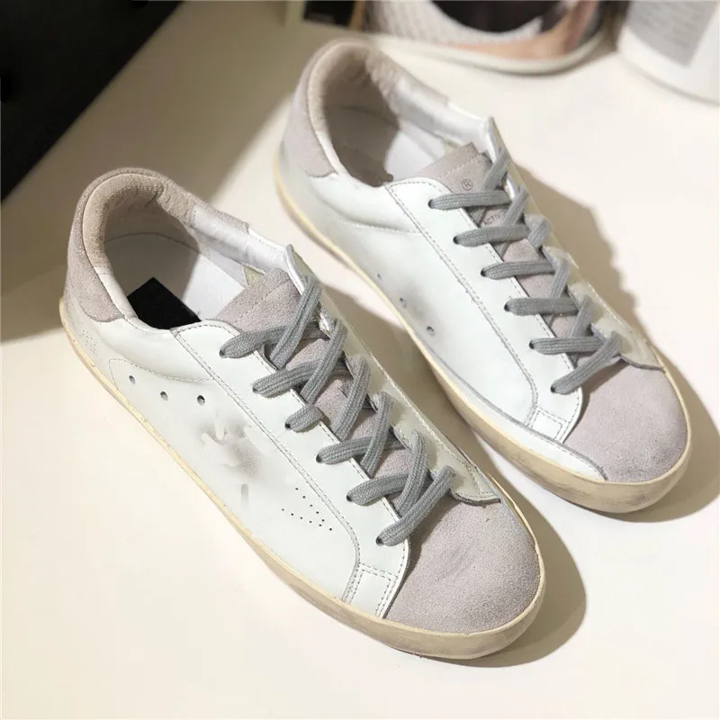 Designer Sneakers Italy Brand Men Vintage Baskets Shoes Women Calfskin Shoes Super Star Shoe Sequin Classic White Dirty Platform Sneaker