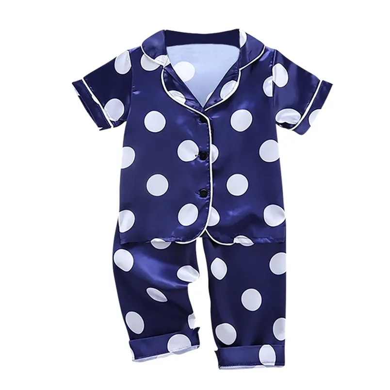 Höst Baby Silk Pyjamas Kids Girls Boys Pyjamas Kläder Punkt Skriv ut Sleepwear Set Kortärmad Blus Toppar + Byxor 2st Pijamas 211109