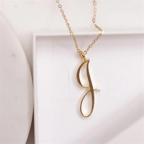 Kleine Cursieve 26 Hoofdletters Ketting Enkele Partner Naam Arabisch Eerste Alfabet G-P Charm Monogram Woord Tekst Karakter Hanger Ketting Kettingen Vrouwen Meisjes