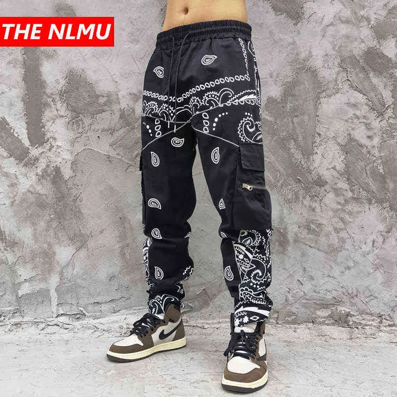 Hip Bandana Wzór Drukowanie Spodnie Cargo Mężczyźni Elastyczna Talia Joggers Pant 2021 Moda Streetwear Dancing Spodnie WQ563 H1223