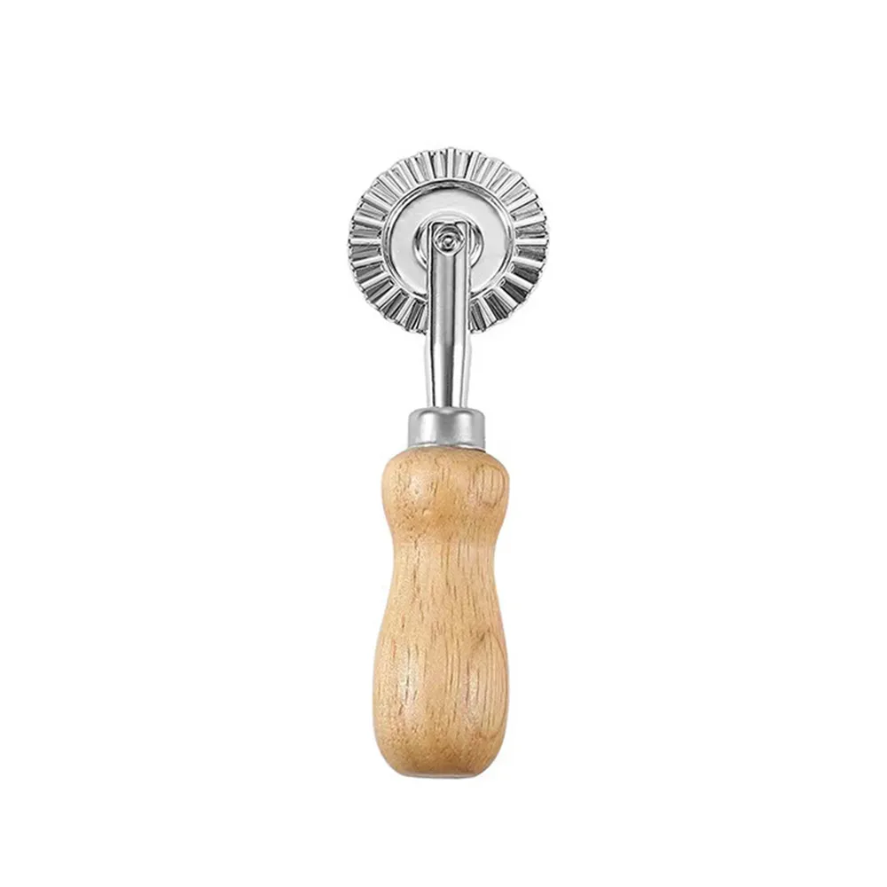 Fluted Pastry Cutter Wheel With Wooden Handle Ravioli Crimper Clothing Stamp Maker For Home And Kitchen Baking XBJK2203 From Dianz 1.27 DHgate.Com