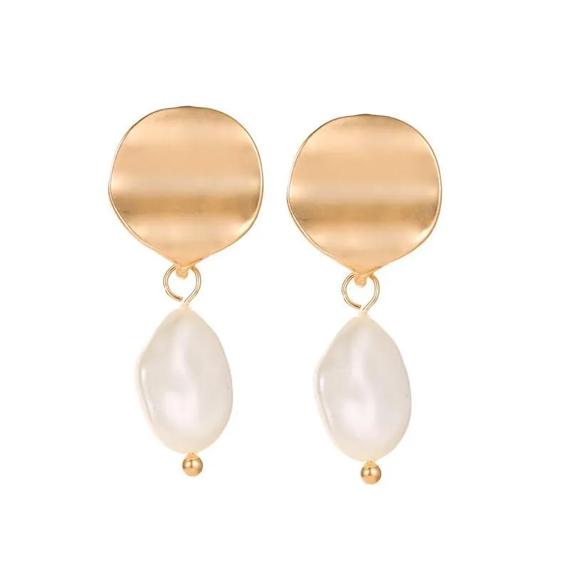 Smooth Wave Pearl Charme Brincos Mulheres Liga Tridimensional Garanhão Para Fêmea Festa De Negócios Terno Vestido Orelha Desgaste Jóias Acessórios Matte Gold