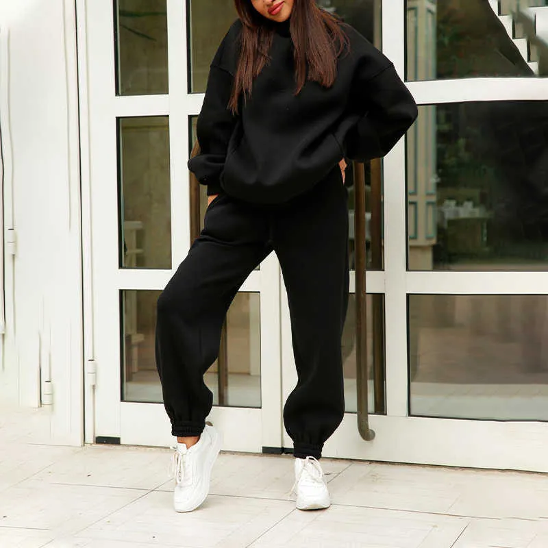 Ladies fleece jogging best sale suits