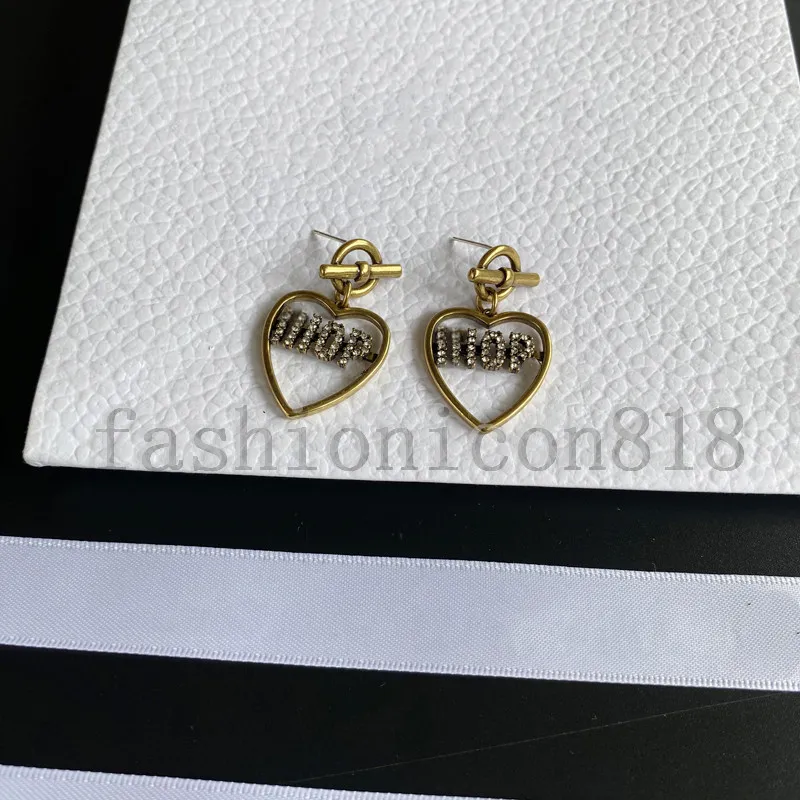 Con logo y carta carta de diseño aretes des botones d'oreilles para mujeres compromiso boda lujosas joyería de lujo pareja regalo regalo