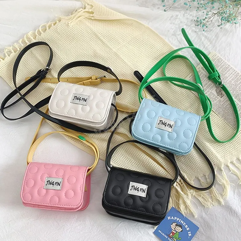 Barnkläder och handväskor Mini Crossbody Cute Baby Girls Small Coin Pouch Barn Party Clutch Purse Bag Tote