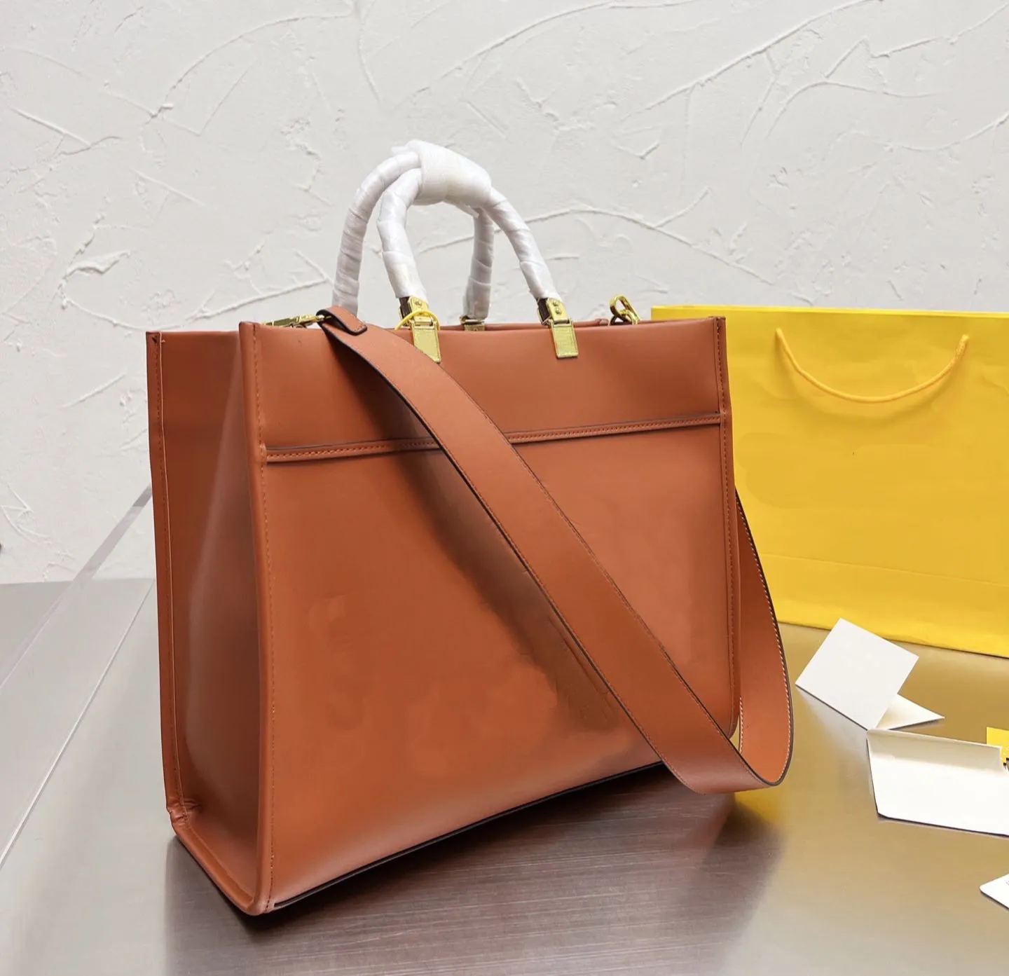 2022 luxury women`s shopping bag designer handbag classic pattern letter Shoulder Bags Fashion totes high quality cross body large capacity