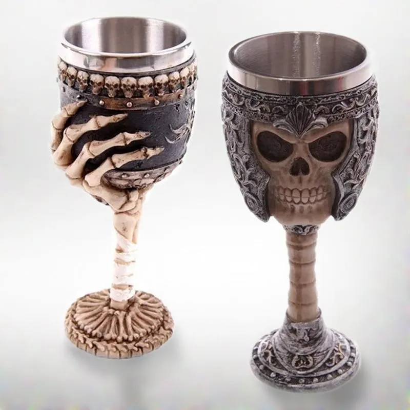 Skull Knight Helmet Goblet 3D Skull Head Beer Mug Personalized Skull Spirit Cup Stainless Steel Halloween Party Bar Drinking Cup cYL0165