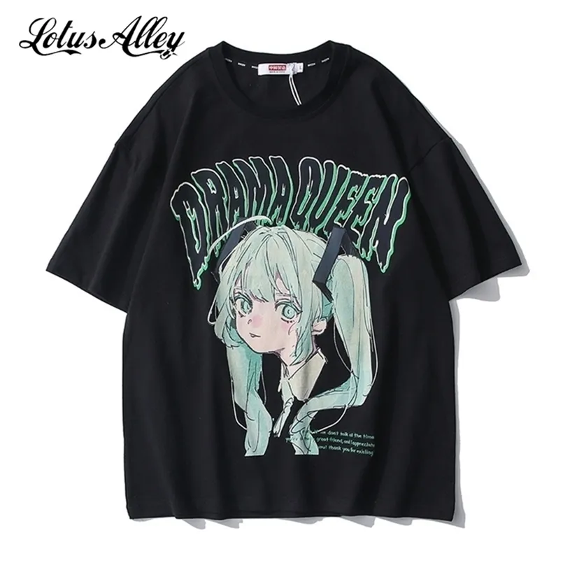 GOTH ANIME T-shirt Japan Harajuku 90-talets grafiska tee överdimensionerade streetwear tshirt kort ärm t-shirts komiska män kvinnor 210716