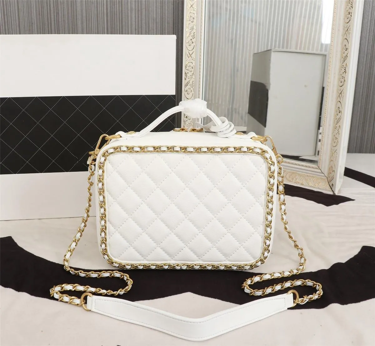 Женская роскошная сумка для покупок Center Small Luxuries ASSMALL VANITY CASE Косметичка Сумочка Косметическая красота Внезапно увеличилась цепь имеет больше моды