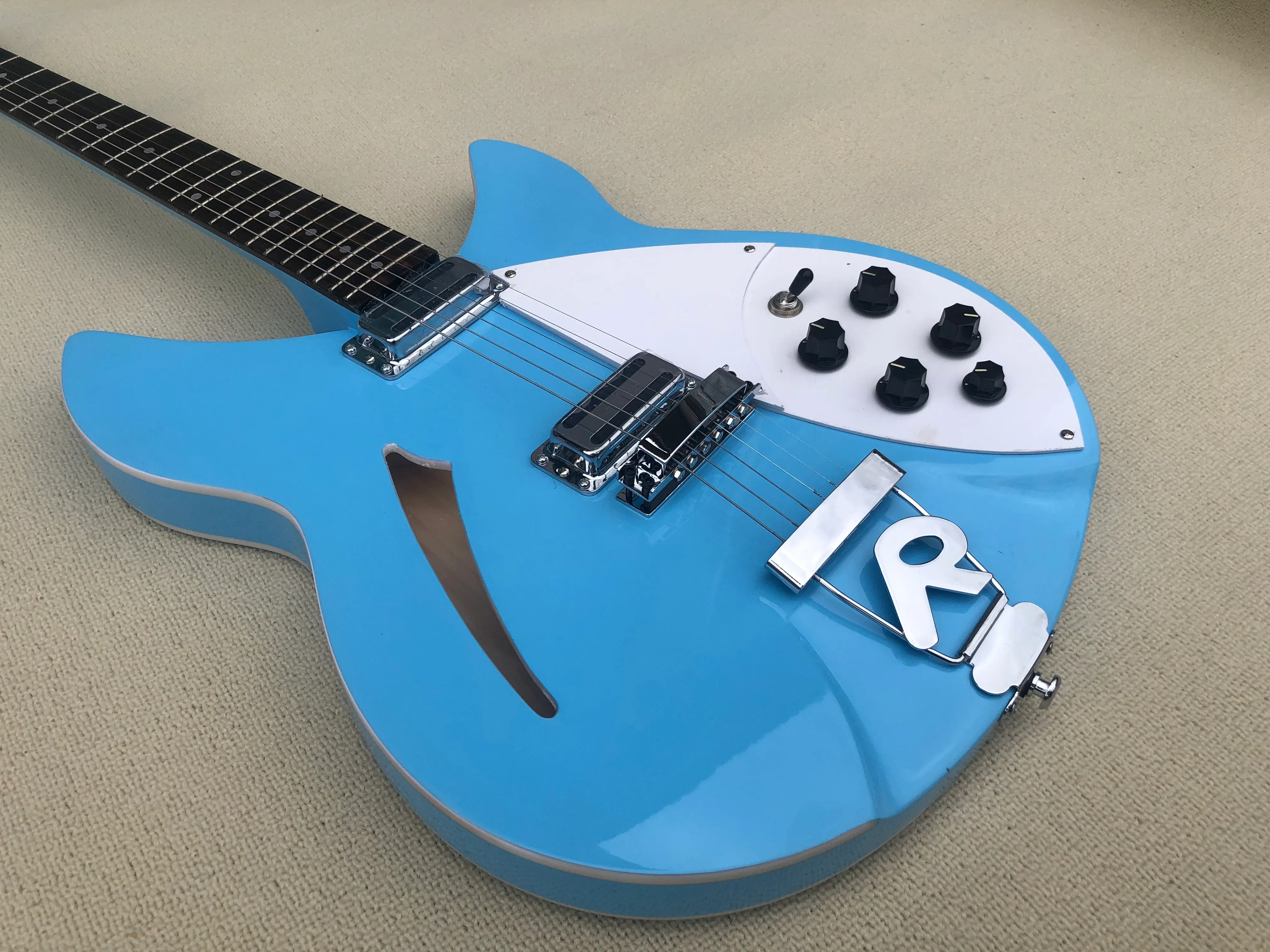 Yeni Yüksek Kaliteli 6-String F-Delik Elektro Gitar, Metal Mavi Boya, Yarım Boş Merkez, Kore Pikap Kamyon, Paket Navlun