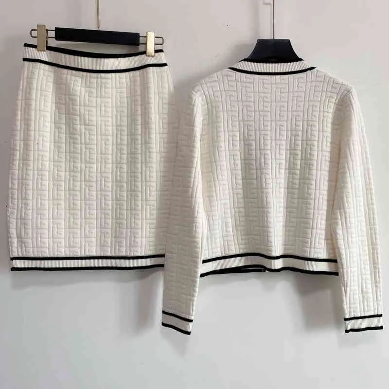2021 Summer Casual Drs Sweater Skir Two Piec Skirt Short Sv Knitted Cloth Luxury Digner Cloth Causual Wear Knitting Clothing 2 Different Digns-2