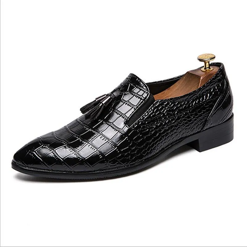 Dress Shoes Men Tassel Loafers Leather Business Suit Pointed Toe Formal Oxfords Wedding Shoe Moccasins For Da051