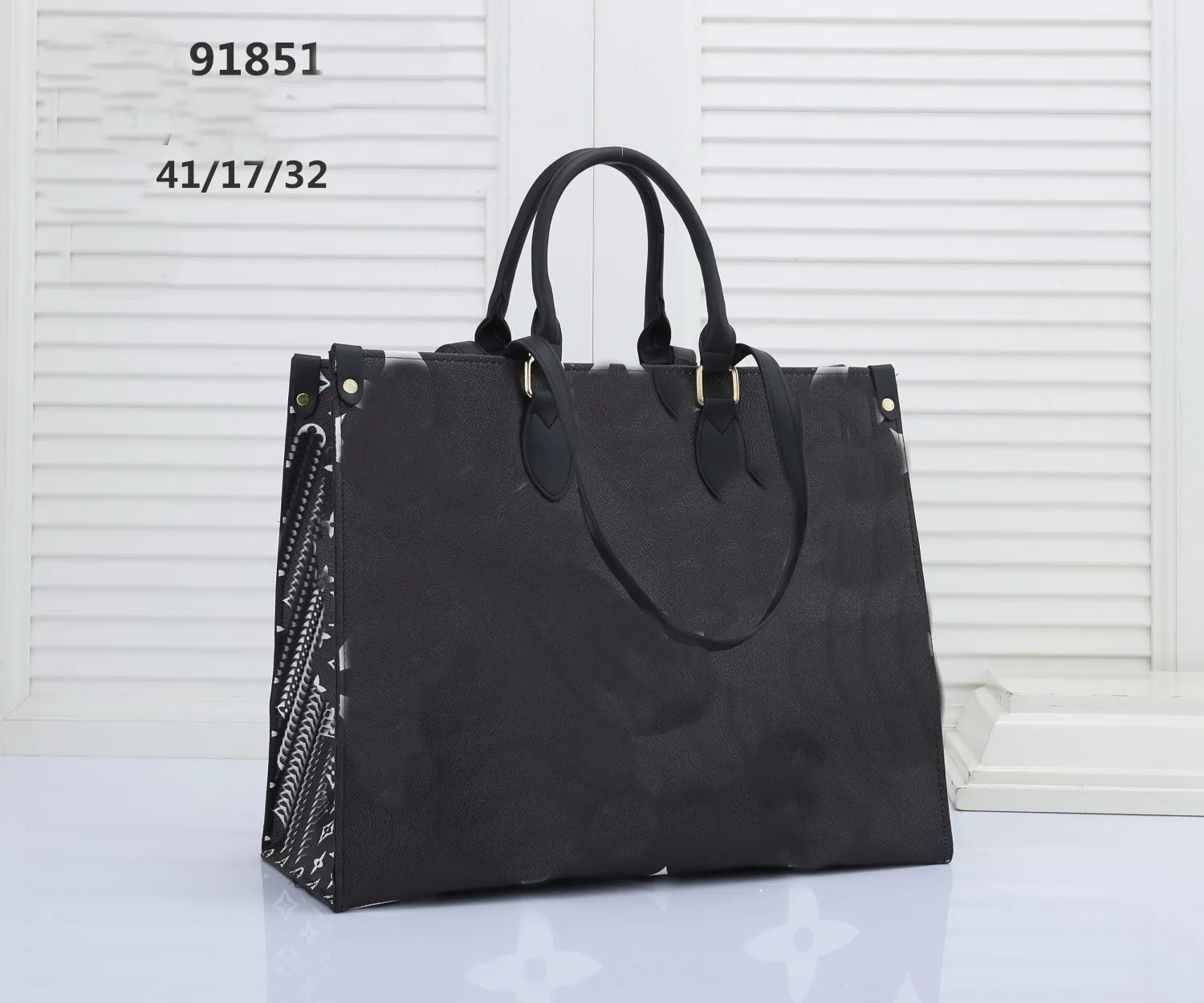 Kvinnor Handbag Messenger Bag Designers Crossbody Leather Metis Elegant Axel Designer Väskor Skriv ut brev