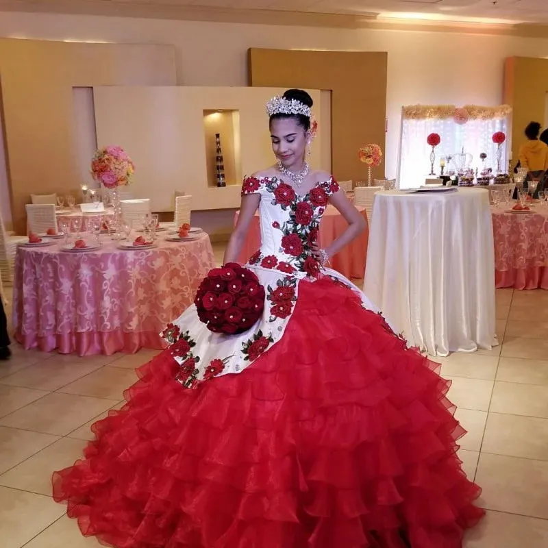 Vestidos goticos 2025 de 15 años