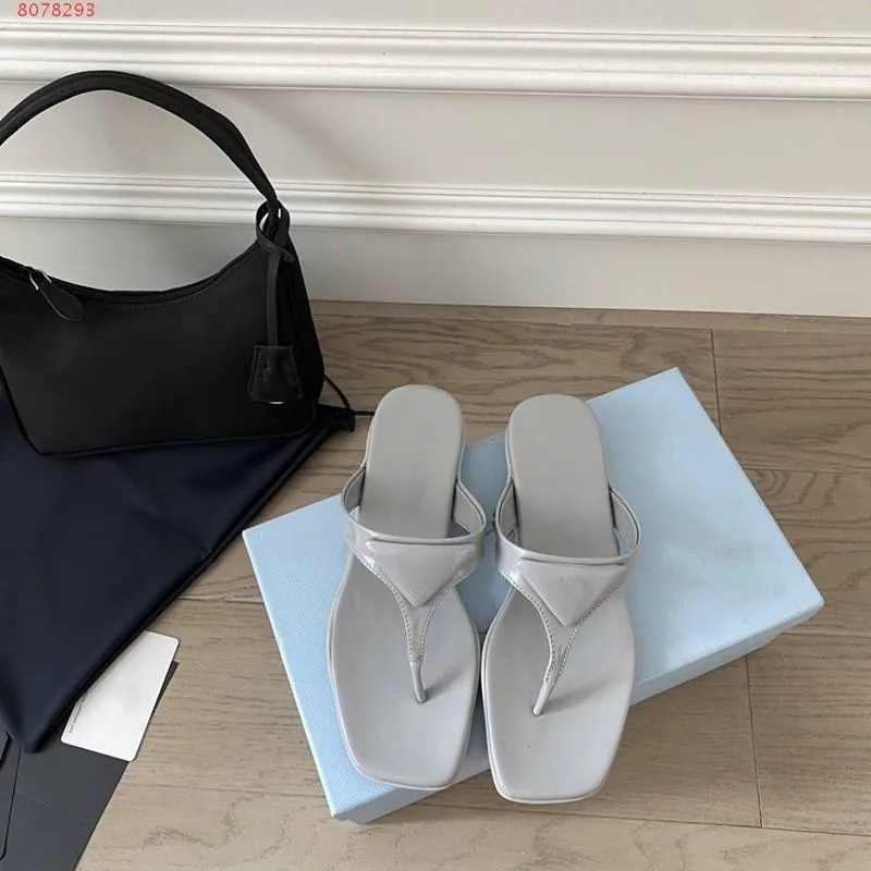 直営店 正規通販ショップ情報 ヨーロッパとアメリカのファッションレディース夏のスリッパシンプルで寛大なフリップフロップの非スリップ耐滑り摩耗摩耗革のマルチカラー お買い上げ Acelerando Com Ec