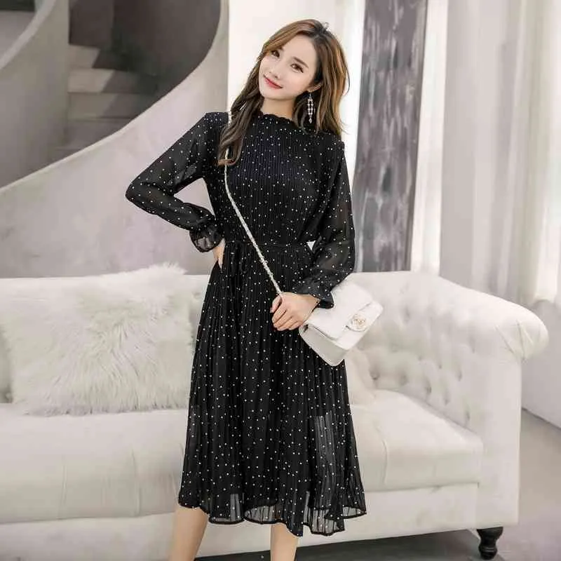 Ropa negra 2025 coreana