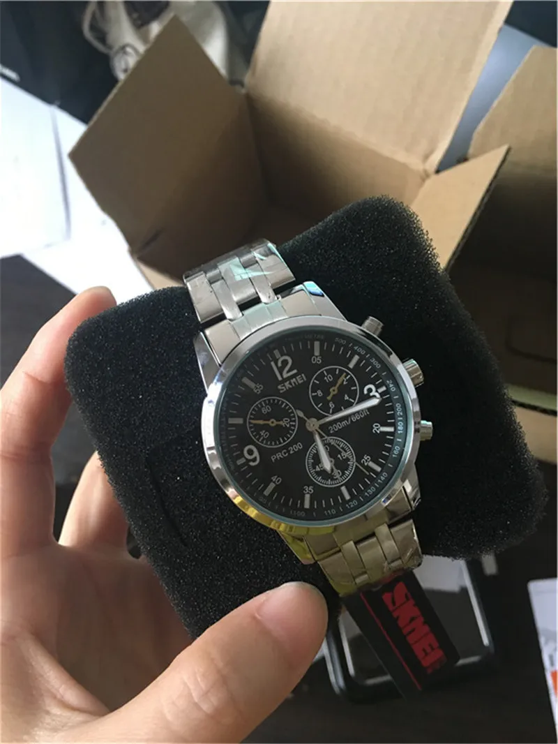 Fashion Style Skmei Mens Watch Luxury Quartz Watch For Men White