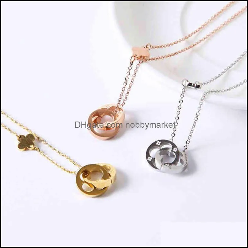 Pendant Necklaces & Pendants Jewelry Korean Double Ring Hollow Out Clover Necklace Female Titanium Steel 18K Gold Simple Buckle Lucky Grass