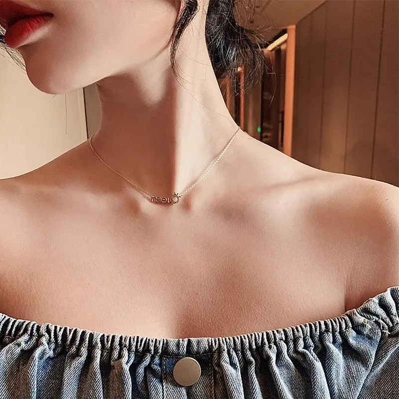 Collares colgantes 2021 Moda coreana Reina con cadena de clavícula corona Collar de cadena de cadena Gargantilla Temperamento Gótico Estética Joyería de mujer