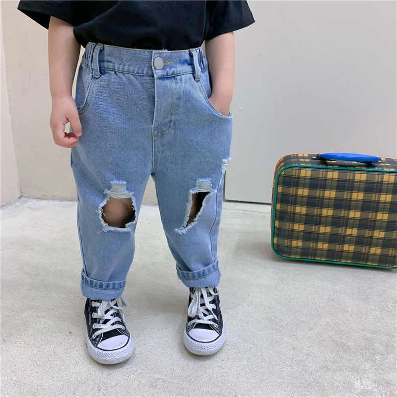 Spring Summer Boys Girls Jeans Baby Ripped Denim Pants Kids Broken Holes Loose Children Bottoms Casual Fashion 210615