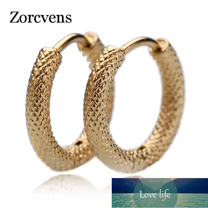 ZorcVens 최신 펑크 골드 스테인레스 스틸 후프 귀걸이 줄무늬 Huggie 귀걸이 원형 패션 귀걸이 여성을위한 공장 가격 전문가 디자인 품질 최신