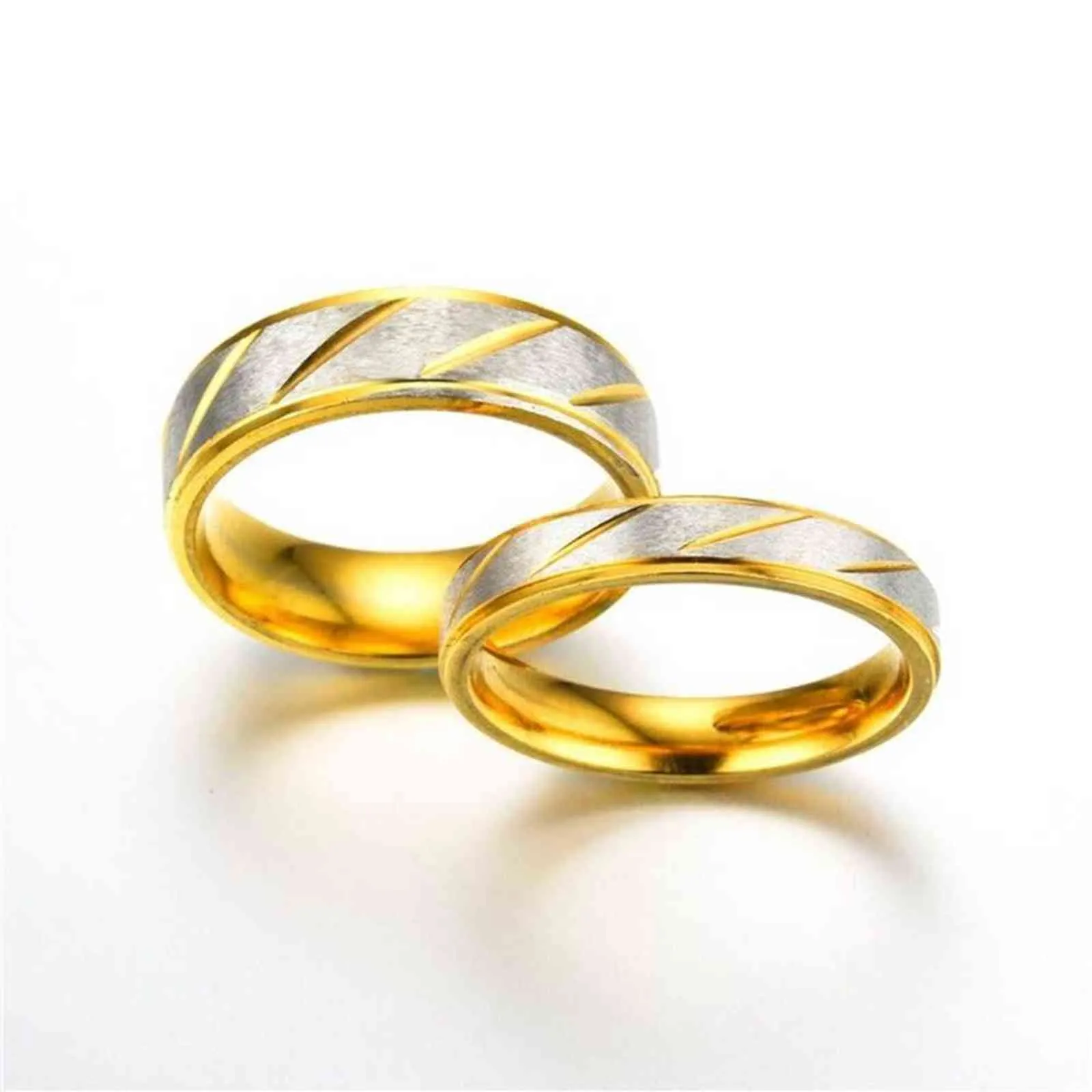 Gold Wave Pattern Titanium Steel Infinity Couple Rings Perfect Wedding