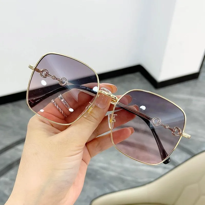 Sunglasses Vintage Alloy Frame Big Square For Women Men Female Designer UV400 Eyeglasses Horsebit Leg Eyewear Glasses 2021 Trend