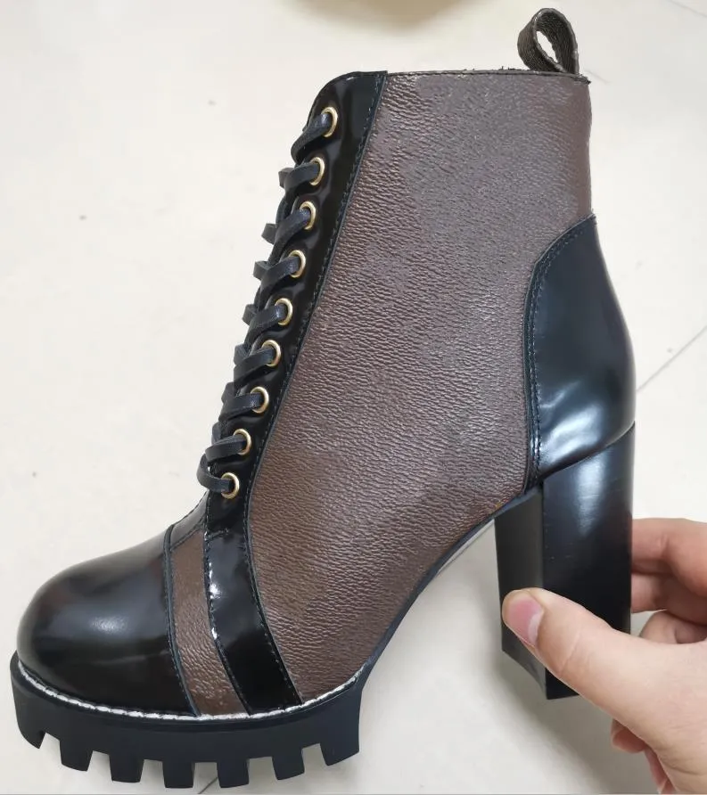 Botas y botines con suela track: Cómo aprender a llevarlas