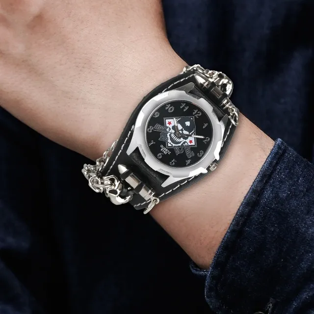 Nowy przylot Cool punk bransoletka kwarcowa zegarek zegarek na rękę Czaszkę Czaszkę Bulan Bull Gothic Style Analog skórzany Paski Kobiety