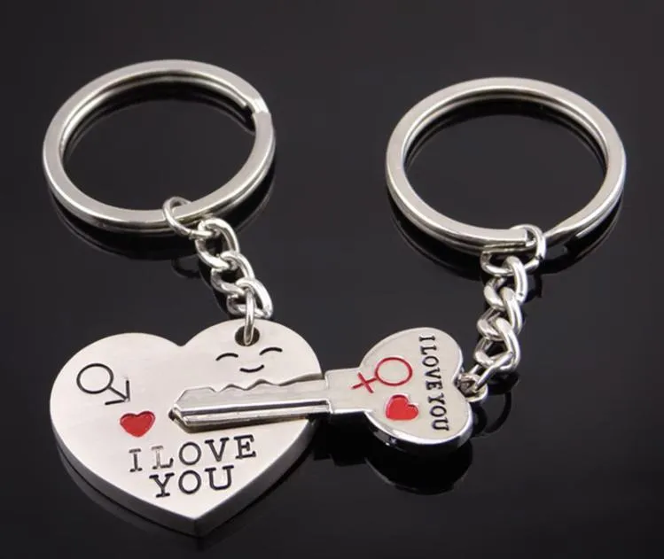 Party Favor Metal creative lover keychain I LOVE YOU Heart Key Ring Romantic car Valentine`s Day gift Couple-I Love-You key chain SN3348