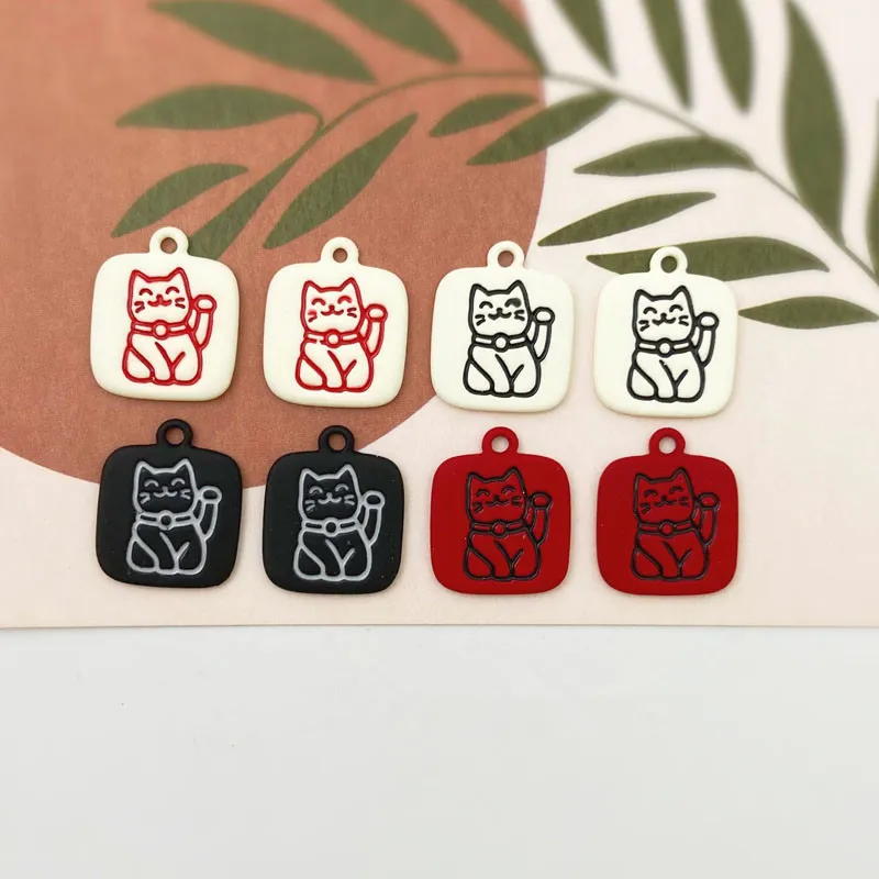 40 sztuk / partia Cartoon Lucky Cat Wzór Rdzeń Geometria Kwadratowy Kształt Gumowy Paint Stop Pływający Łatwy Charms DIY Making biżuterii