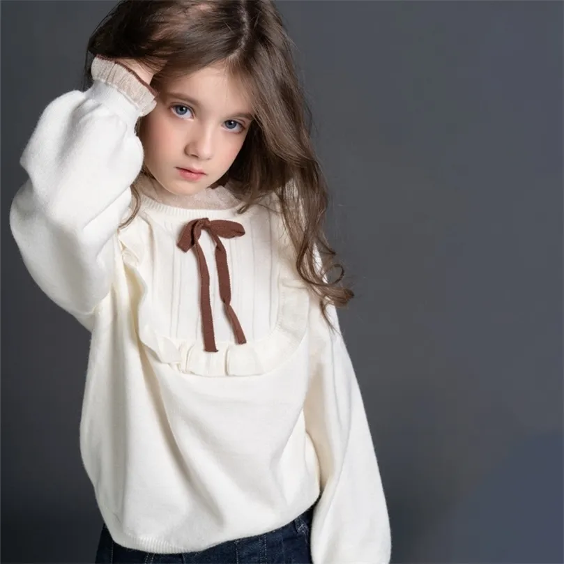 Children Knit Sweaters For 5 8 10 12 14 Years Girls Long Sleeve Butterfly Pullovers Kid Casual Soft Cotton Knitted Tops Girl 211104