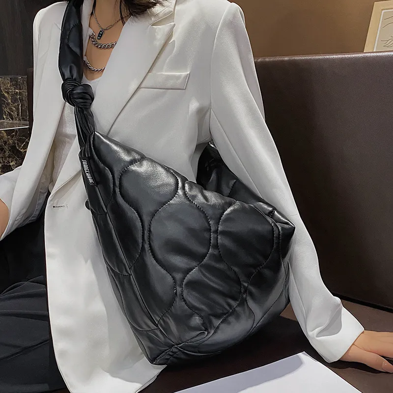 Tyg axelväska för kvinnor mode läder komposit designer kvinnors väskor trend damer handväskor stor kapacitet kvinnlig daglig väska