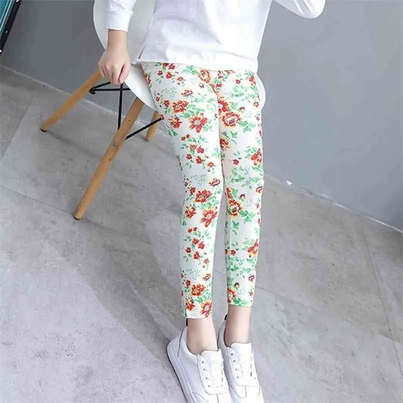 Leggings floreali casual primaverili e autunnali per bambina Collant floreale 210528