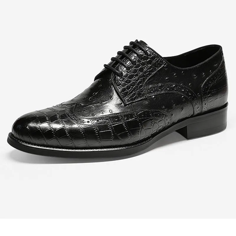 Moda Brogues Esculpido vestido Sapatos Homens Lace-up Negócio formal Embossing negócio de negócios de casamento sapatos para homens C13