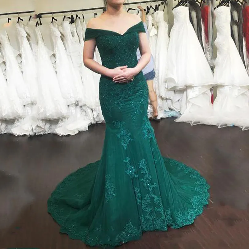 Off Shoulder Lace Appliques Mermaid Evening Dresses 2022 With Beads Sweep Train Kortärmad Formell Prom Party Gowns