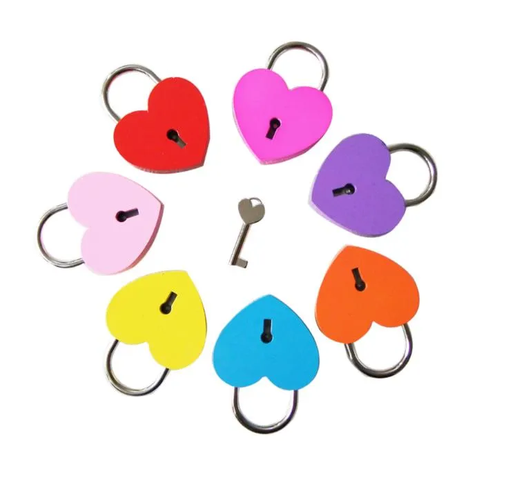 Heart Shaped Concentric Lock Metal Mulitcolor Key Padlock Gym Toolkit Package Door Locks Building Supplies SN3718