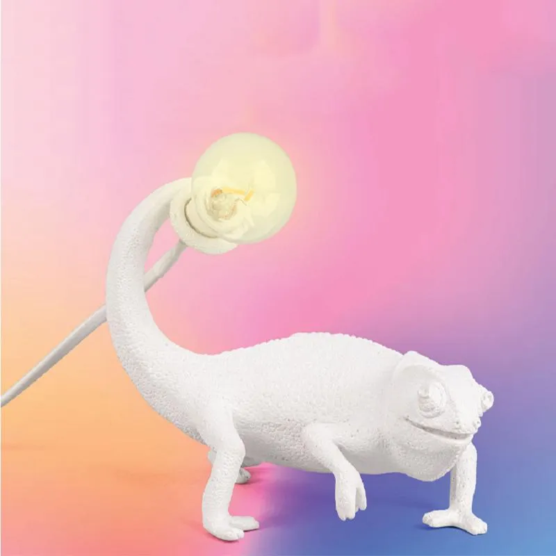 Lâmpadas de mesa Designer nórdico Lizard Bedside Lamp de cabeceira moderna resina LED de camaleão de camaleão de camaleão LED LED CASA DE DEco Fixtetable