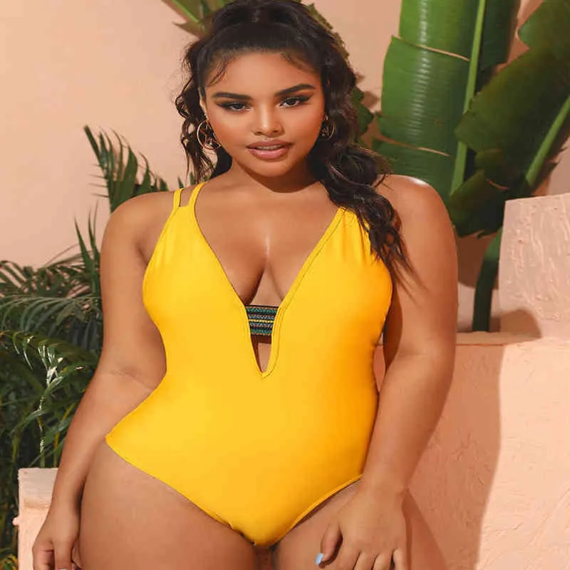 Summer Sexy One Piece Large Swimsuits Closed Plus Size Swimwear