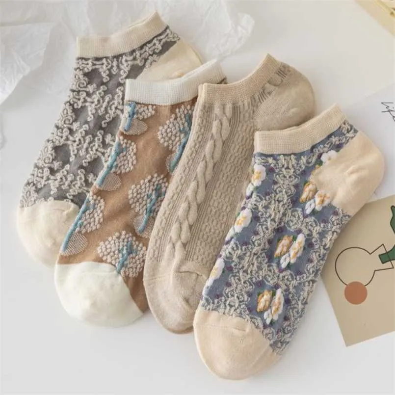 4 par koreanska mode ankel socks womenset designer hajuku kort mujer blommor print slouch cool sock pack gåvor Calcetines 211204