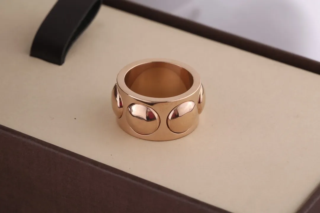 Designer ring Creative Chain Ring Zircon Wedding for Women Silver Rose Gold Copper Rhinestone Ring Popular Engagement Jewelry