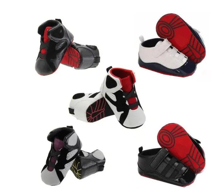 Bebek İlk Walkers Mektup Yenidoğan Erkek Kız Marka Çocuk Koşu Ayakkabıları Toddlers Yumuşak Sole Kaymaz Tabanlar Rahat Sneakers 0-18 Ay