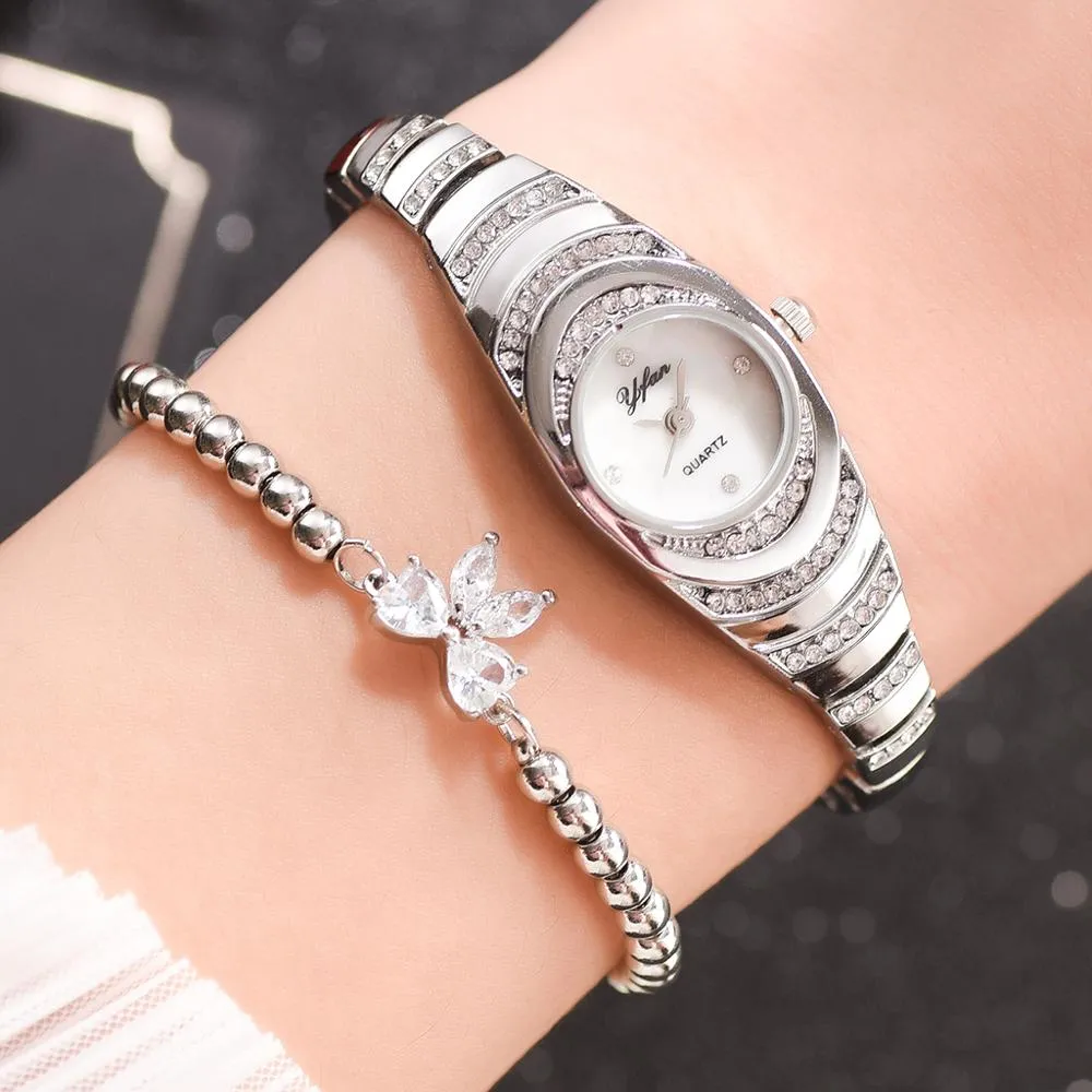 Fashionable Silver Watch and Bracelet Set for Women