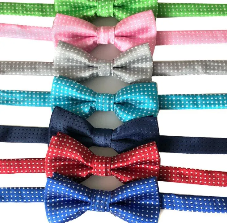 500 pcs Enfant Noeud Papillon Pet Dot Imprimé Bowties Chien Chat Vague Point Cravates Enfants Noeuds Papillon De Noce Accessoires De Mode En Gros SN5611