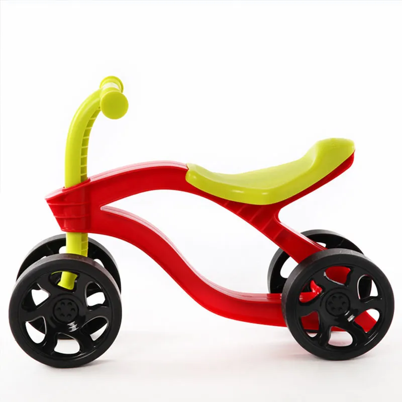 4 Räder Kinder-Push-Scooter Balance Bike Walker Kleinkind-Scooter-Fahrrad für Kinder im Freien Fahrt auf Spielzeugautos Verschleißfest