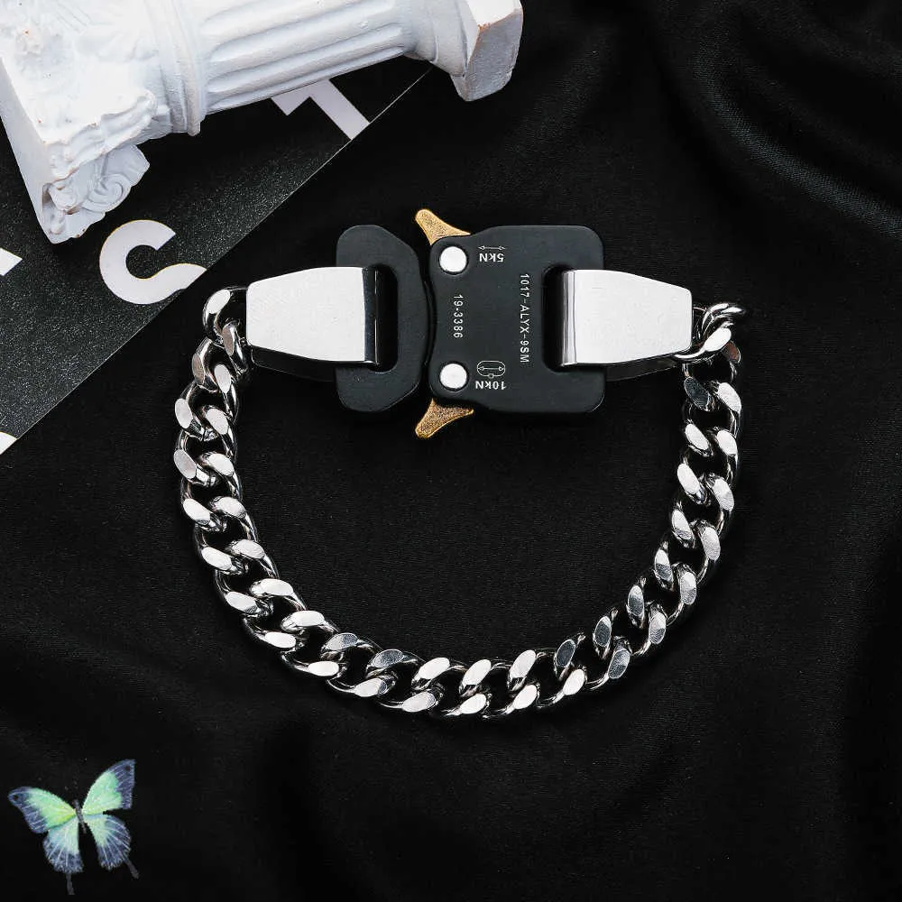 Alyx ブレスレット 1017 ALYX 9SM - 2x チェーン バックル ブレスレット | HBX