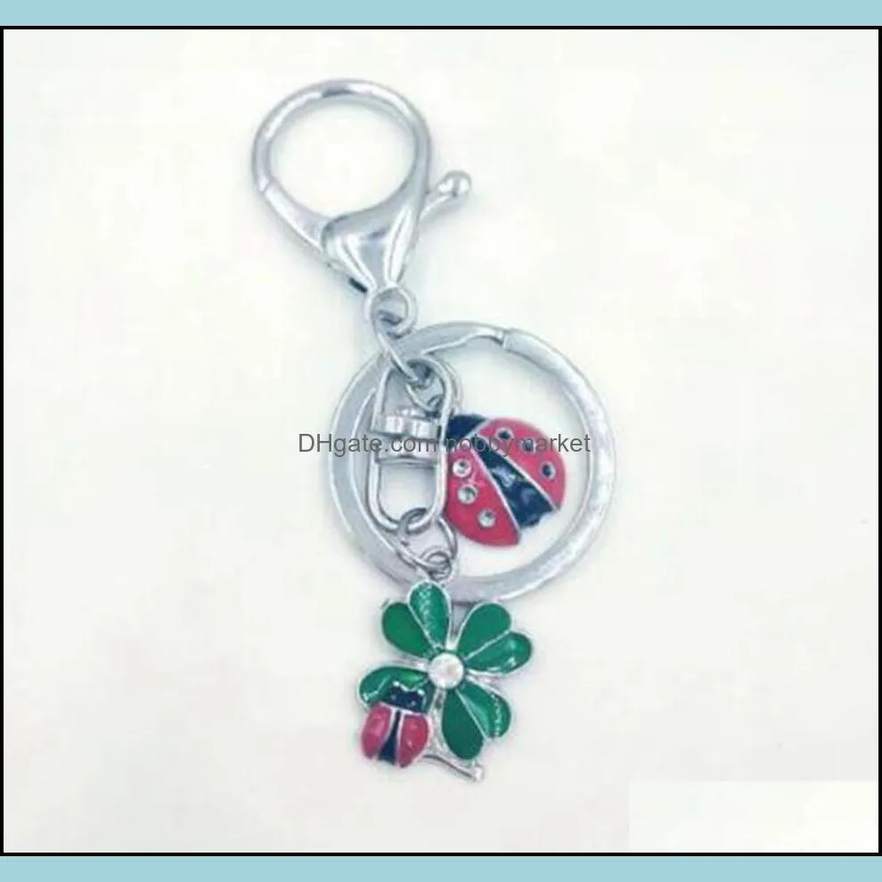 Enamel Drop Glaze Ladybugs Eat Leaves Clover Ladybug Charm Purse Handbag Car Key Holder Keyring Keychain Party Wedding Gift 788